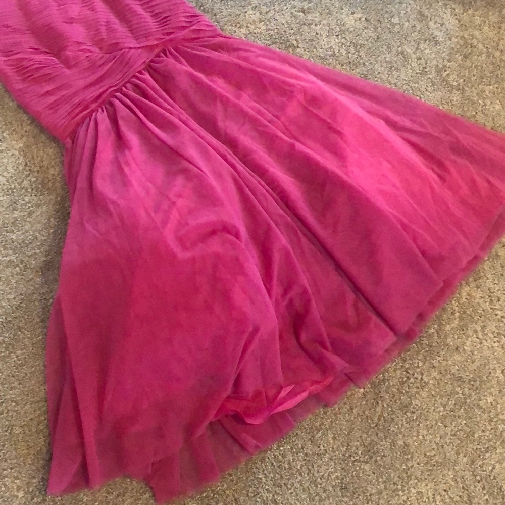 Pretty in Magenta - Picture 4 of 8